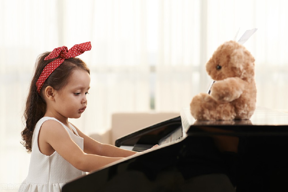 如何判断孩子是否适合学钢琴？家长可从5个方面判断‍.