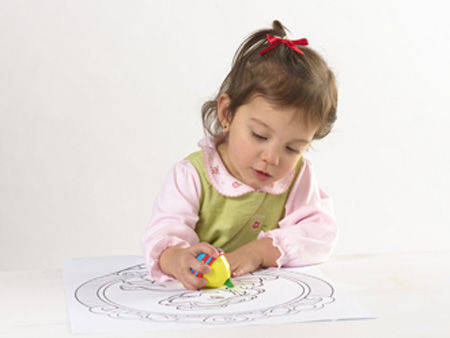 各个年龄段孩子学习画画哪些画种是最好的？